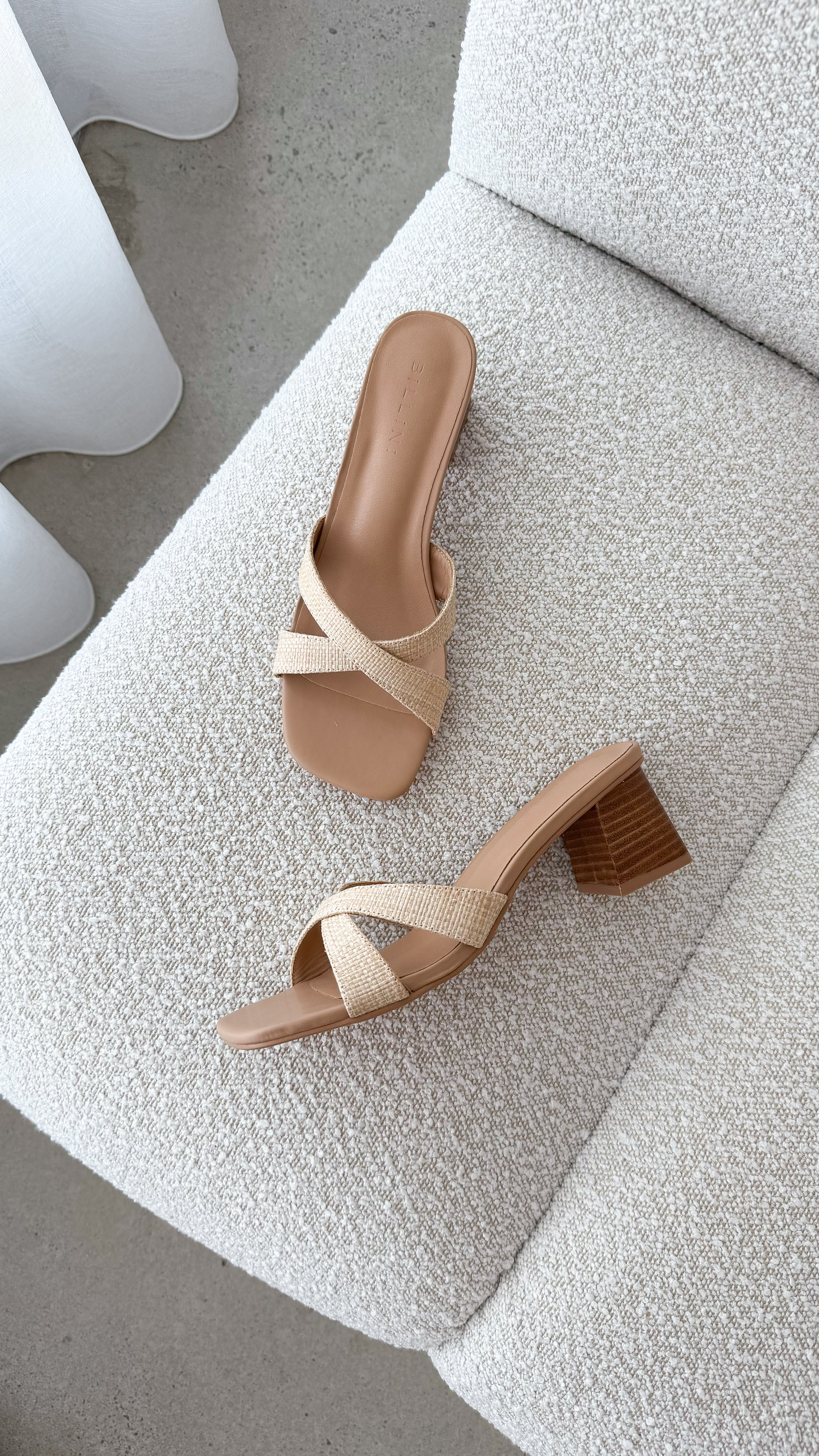 Wila Heel - Natural Raffia