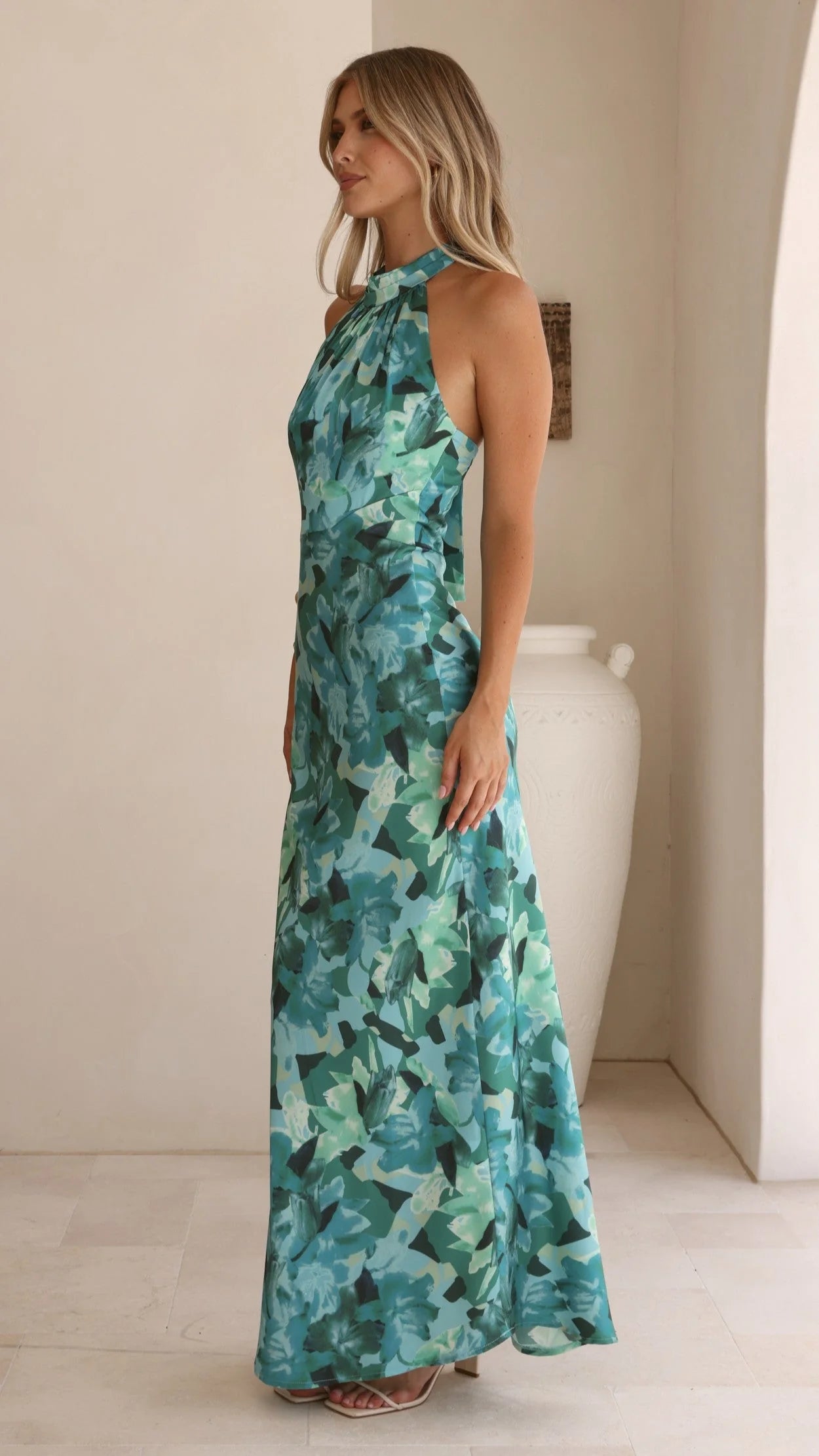 Oralia Maxi Dress - Dark Green Floral