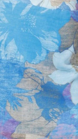 Rixie Crop Top - Blue Floral